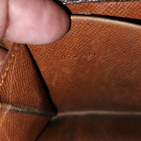 LOUIS VUITTON MONOGRAM CANVAS DOUBLE SNAP VINTAGE  WALLET ! - Picture 13 of 16